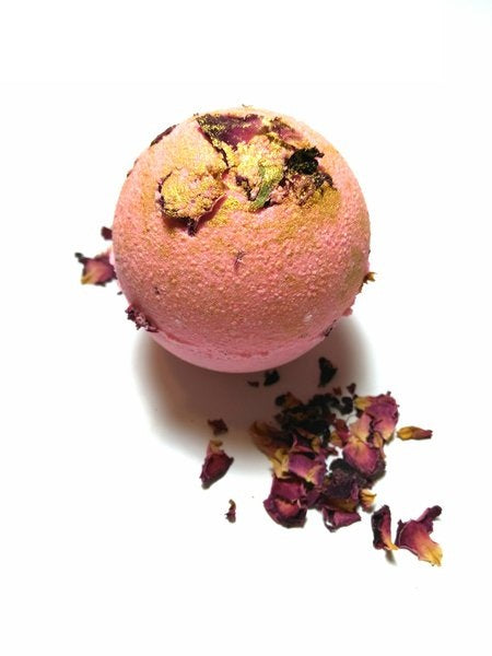 Strawberry Moscato Bath Bomb-4oz